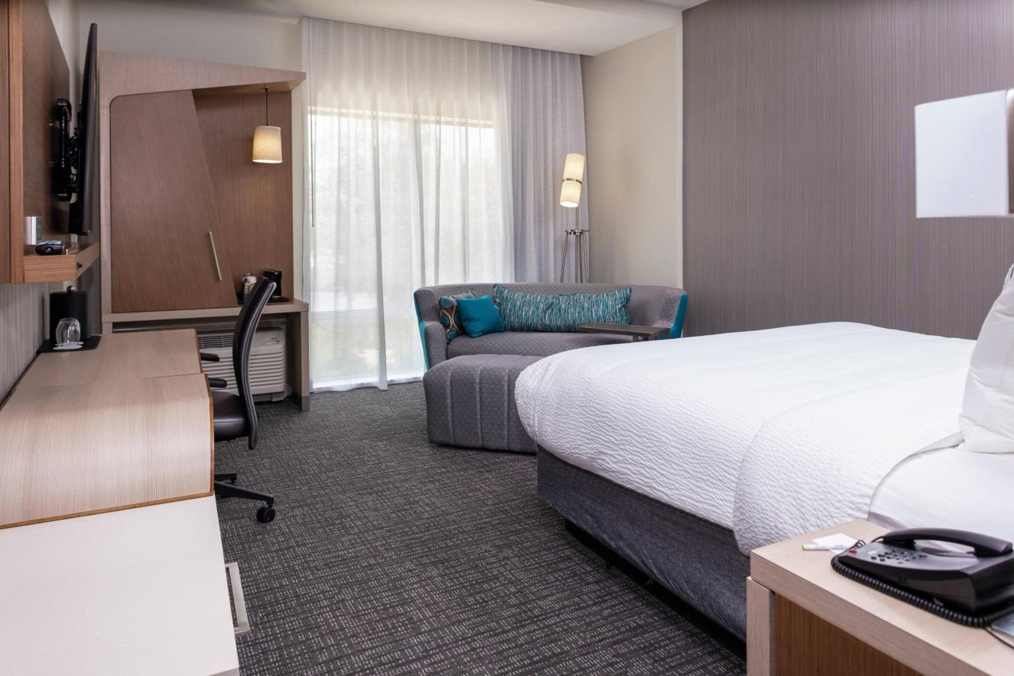 Hotel Courtyard By Marriott Indianapolis West-Speedway Extérieur photo